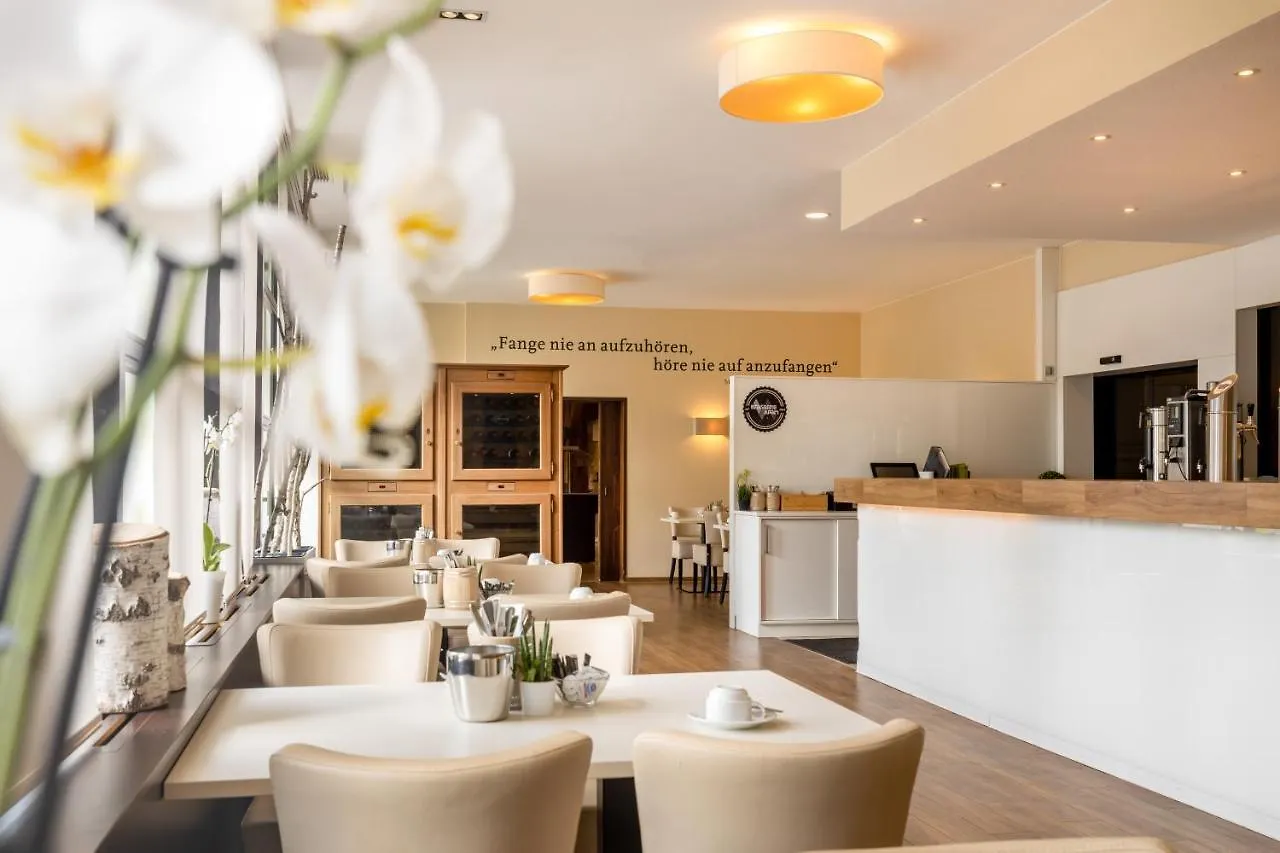 Garner Hotel Erlangen Sud By Ihg